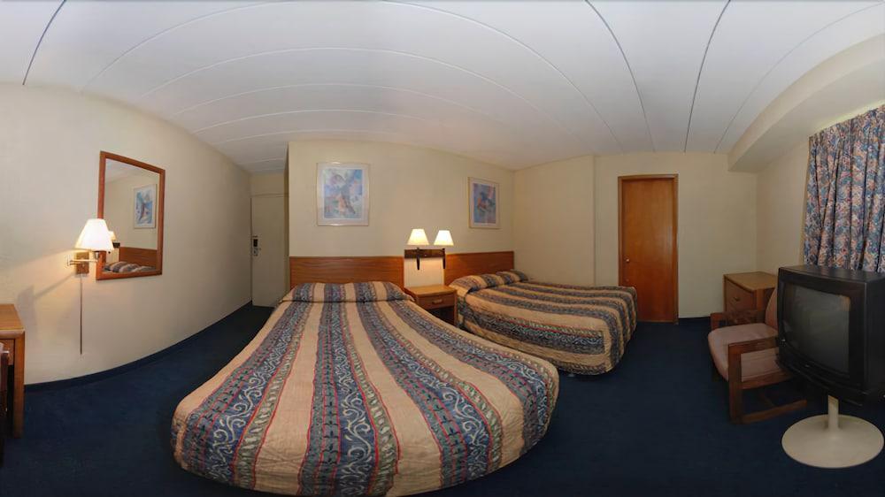 Rodeway Inn North Сандаски Экстерьер фото
